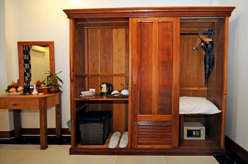Visoth Boutique Hotel เสียมราฐ ภายนอก รูปภาพ