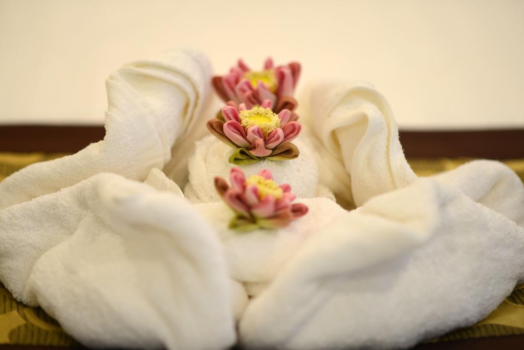 Visoth Boutique Hotel เสียมราฐ ภายนอก รูปภาพ