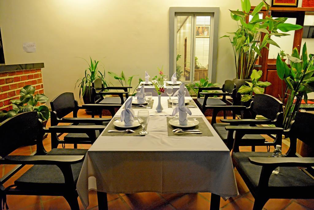 Visoth Boutique Hotel เสียมราฐ ภายนอก รูปภาพ