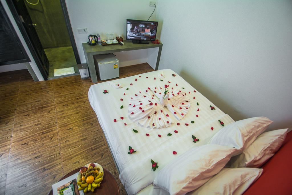 Visoth Boutique Hotel เสียมราฐ ภายนอก รูปภาพ